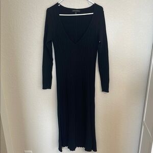 Banana Republic Black Long Sleeve Midi Dress